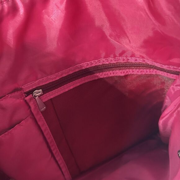 Lug Cable Car Cranberry Wine Bag Purse Quilted Adjustable Crossbody Hobo Zip Poc - Picture 11 of 14